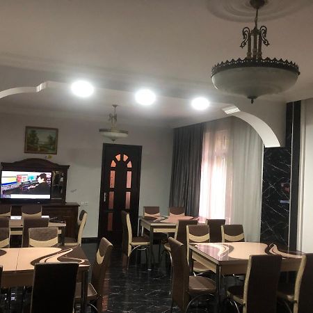 Twins Guest House By Black Sea Kobuleti Exterior photo